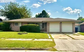 Sold home at 2112 SW 84th Street