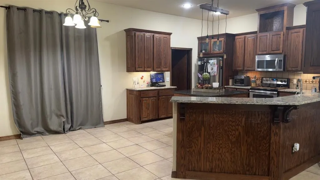 Photo 22 — 928 County Street 2932, Tuttle, OK 73089