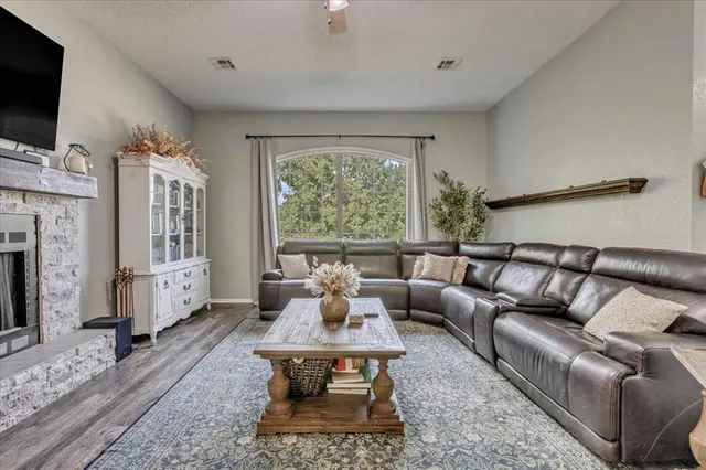 Photo 2 — 7509 Dripping Springs Lane, Oklahoma City, OK 73150