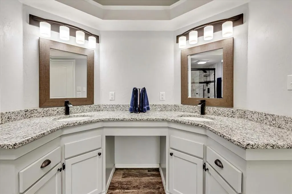 Photo 16 — 7509 Dripping Springs Lane, Oklahoma City, OK 73150