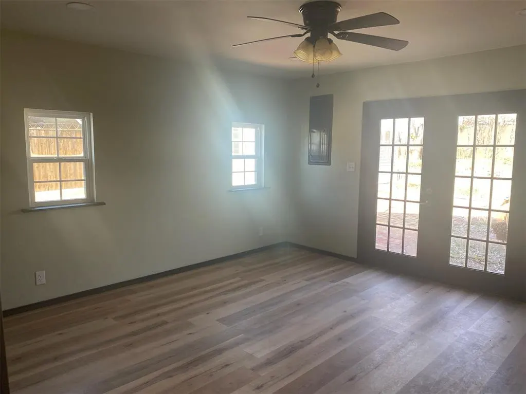Photo 16 — 1328 E 10th Street, Shawnee, OK 74801