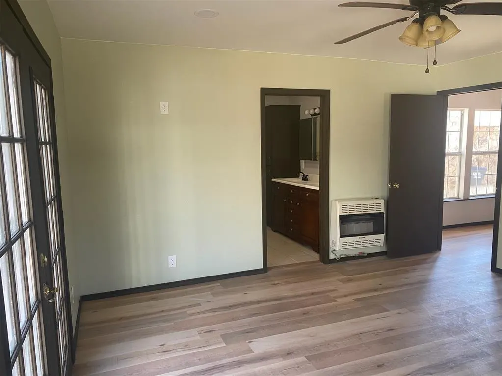 Photo 17 — 1328 E 10th Street, Shawnee, OK 74801