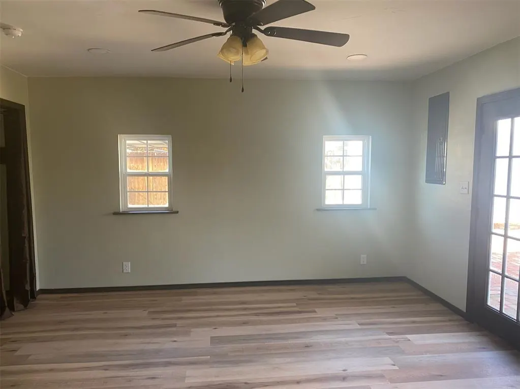 Photo 19 — 1328 E 10th Street, Shawnee, OK 74801