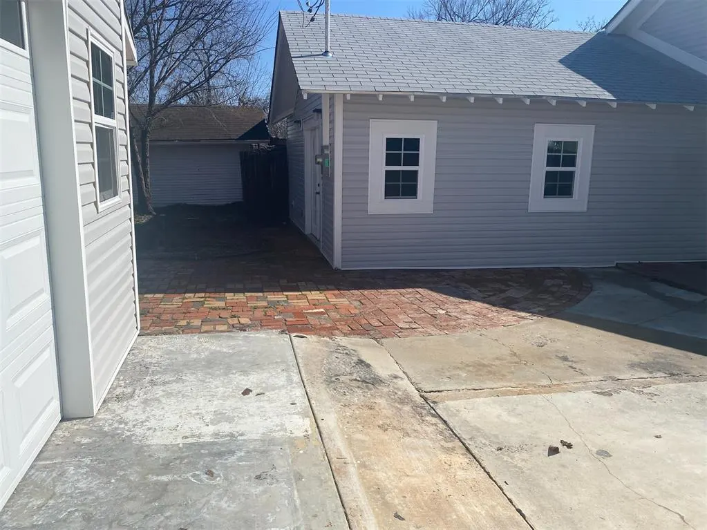 Photo 25 — 1328 E 10th Street, Shawnee, OK 74801
