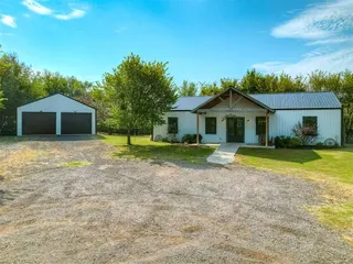 Sold home at 1721 County Road 1230