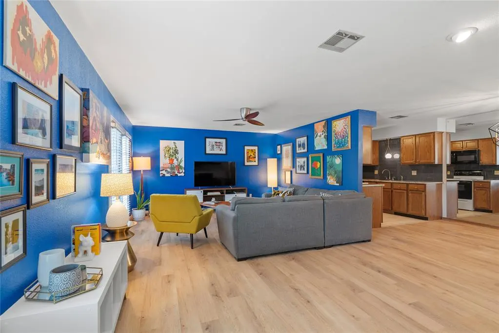 Photo 3 — 4400 Hemingway Drive 265, Oklahoma City, OK 73118