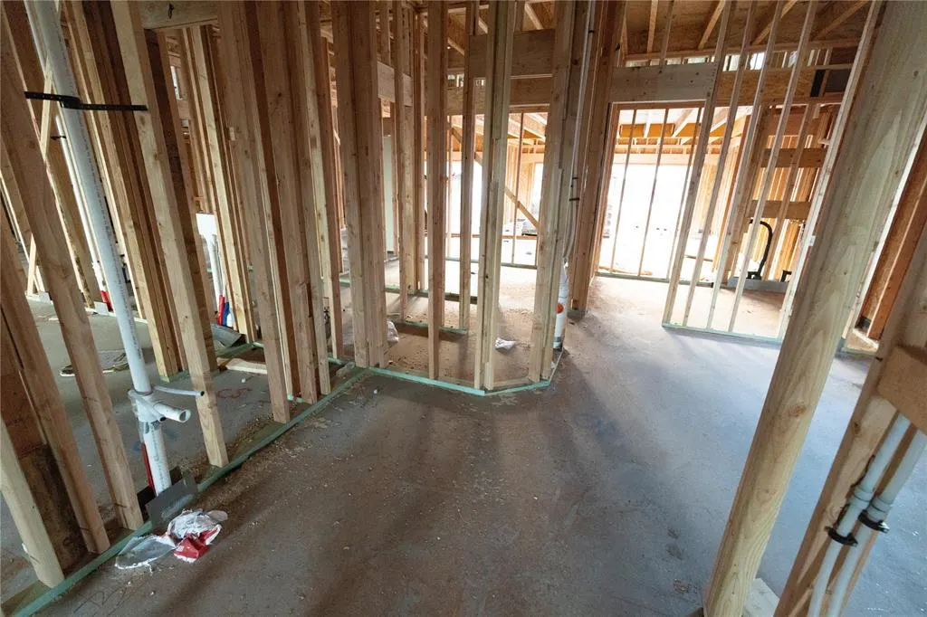 Photo 9 — 2905 Crossover Court, Moore, OK 73160
