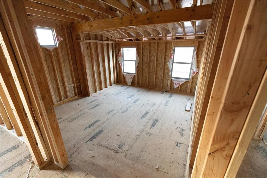Photo 13 — 2905 Crossover Court, Moore, OK 73160