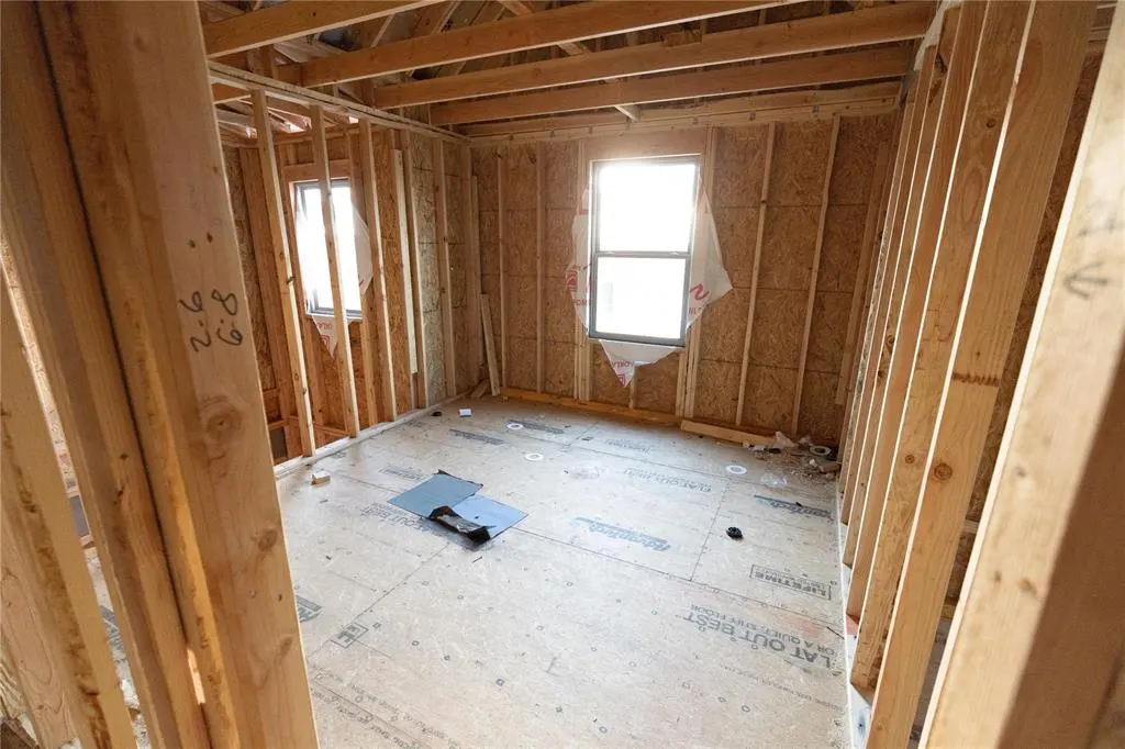 Photo 14 — 2905 Crossover Court, Moore, OK 73160
