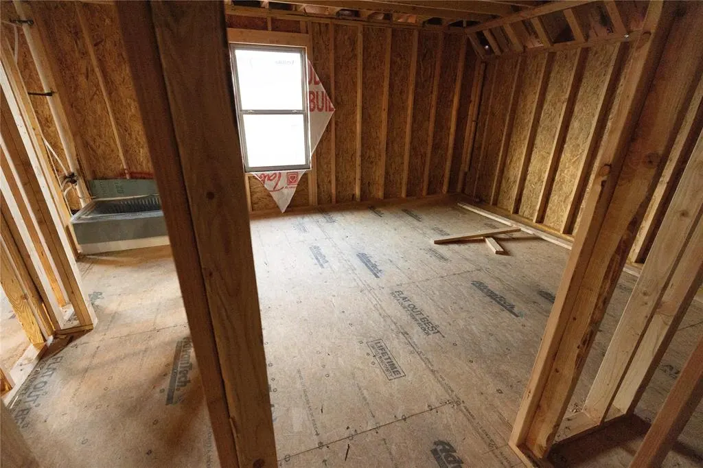 Photo 16 — 2905 Crossover Court, Moore, OK 73160