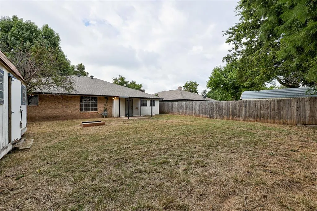 Photo 29 — 7433 NW 31st Street, Bethany, OK 73008