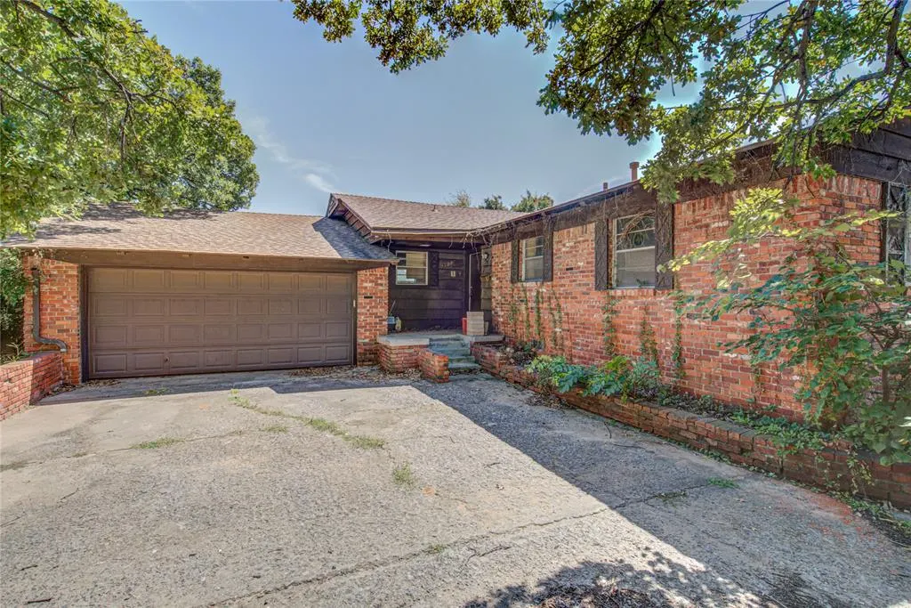 Photo 3 — 2700 N Holloway Avenue, Bethany, OK 73008