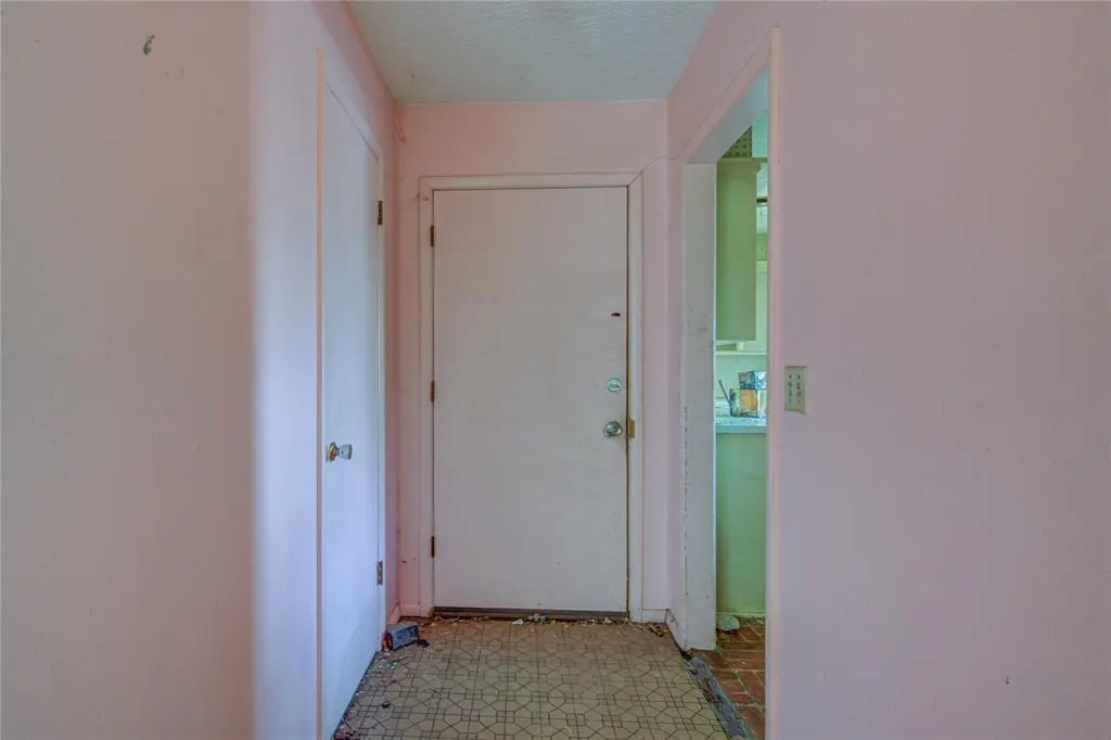 Photo 5 — 2700 N Holloway Avenue, Bethany, OK 73008