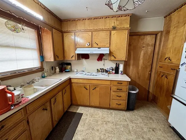Photo 6 — 101 Claude Street, Dill City, OK 73641