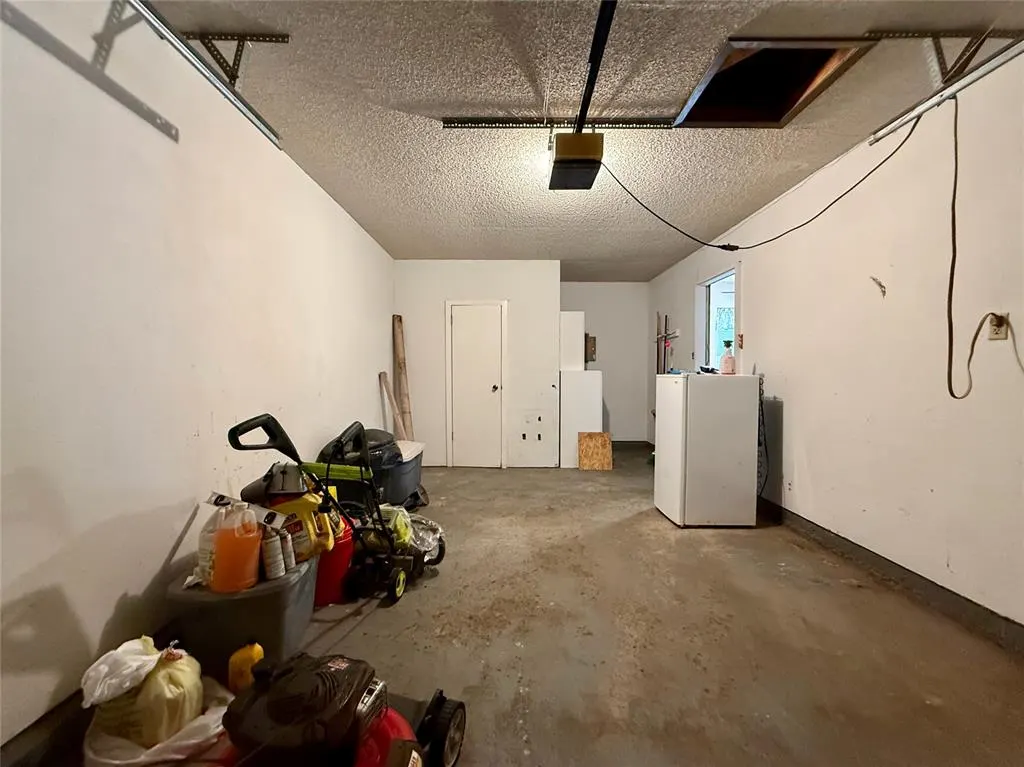 Photo 19 — 2910 W 2 Street, Elk City, OK 73644