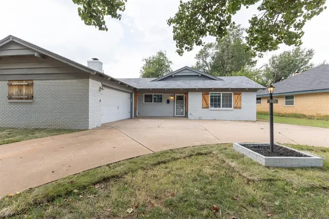 Photo 2 — 6119 N Drexel Boulevard, Oklahoma City, OK 73112