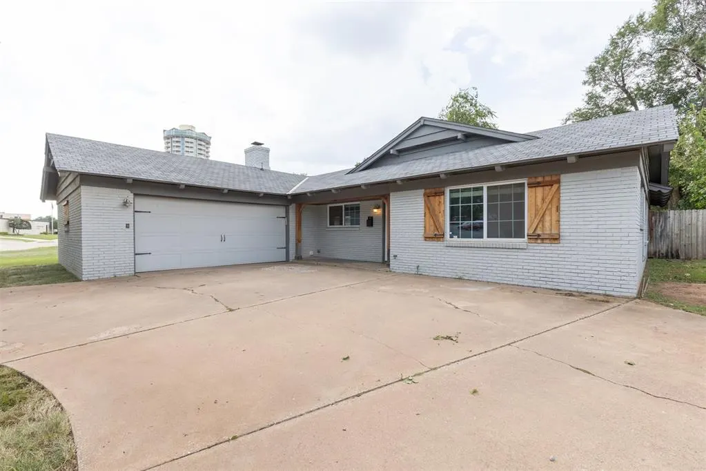 Photo 6 — 6119 N Drexel Boulevard, Oklahoma City, OK 73112