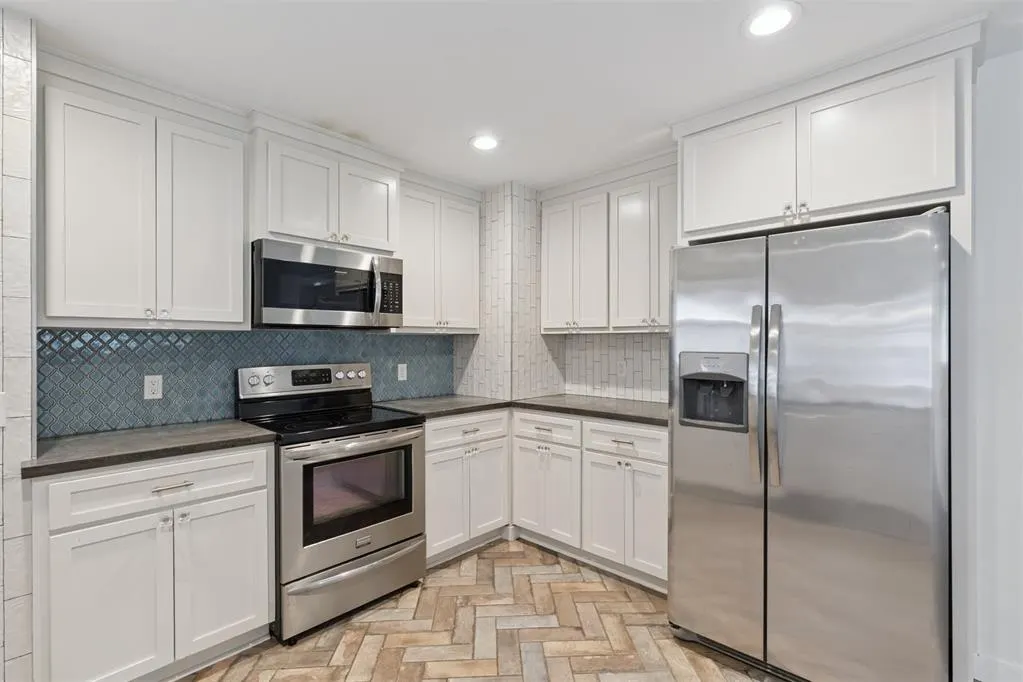 Photo 21 — 6119 N Drexel Boulevard, Oklahoma City, OK 73112