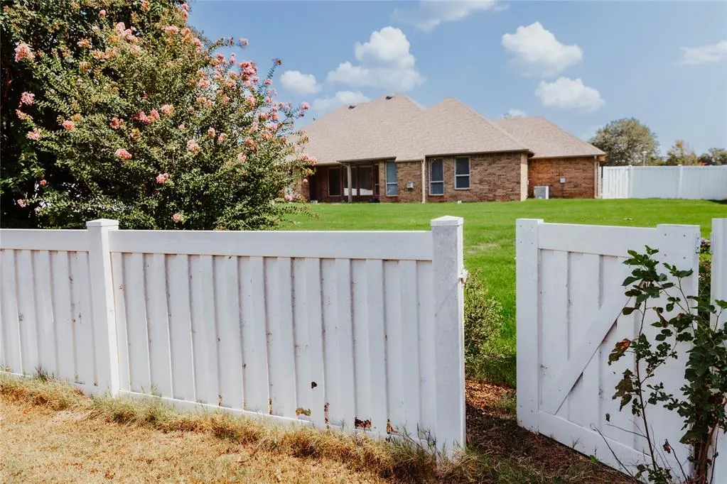 Photo 18 — 1506 Windmill Ridge Drive, Shawnee, OK 74804