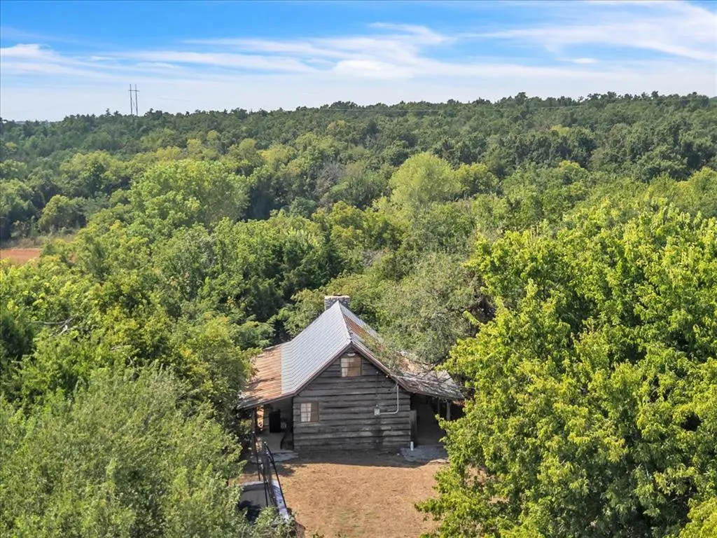 Photo 28 — 703 Lombardy Road, Guthrie, OK 73044