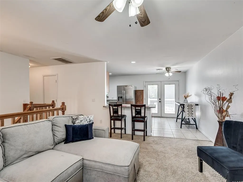 Photo 5 — 306 Royal Oak Drive, Norman, OK 73069