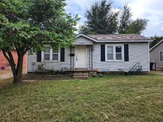 Sold home at 116 W Clegern Avenue