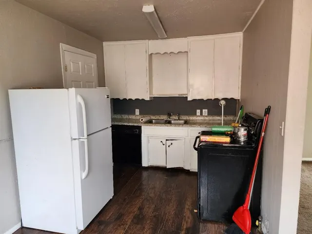 Photo 7 — 116 W Clegern Avenue, Edmond, OK 73003