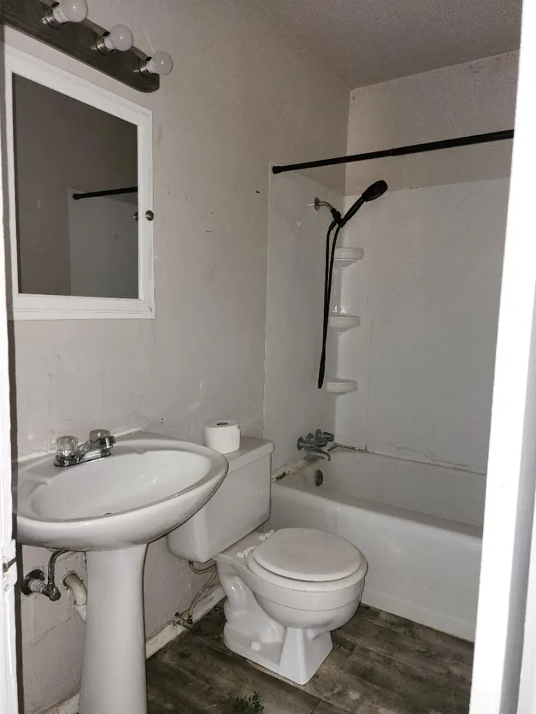 Photo 10 — 116 W Clegern Avenue, Edmond, OK 73003
