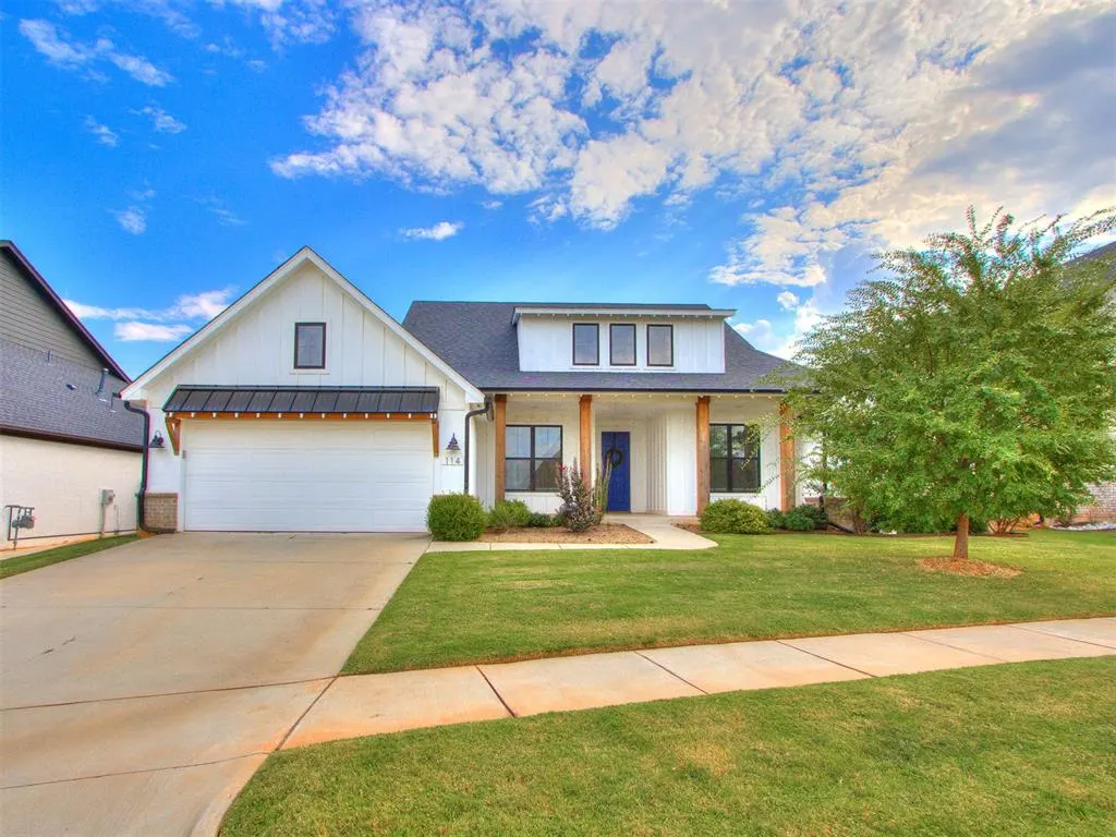 Front exterior — 114 Alamosa Road, Norman, OK 73069