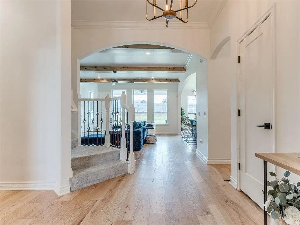 Photo 4 — 114 Alamosa Road, Norman, OK 73069