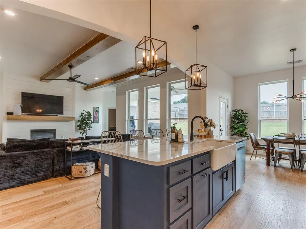 Photo 9 — 114 Alamosa Road, Norman, OK 73069