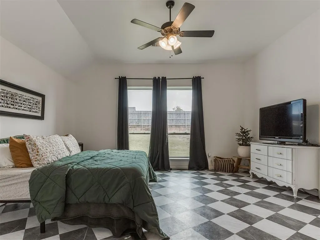 Photo 15 — 114 Alamosa Road, Norman, OK 73069