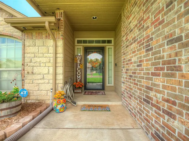 Photo 2 — 2026 Appalachian Trail, Edmond, OK 73003
