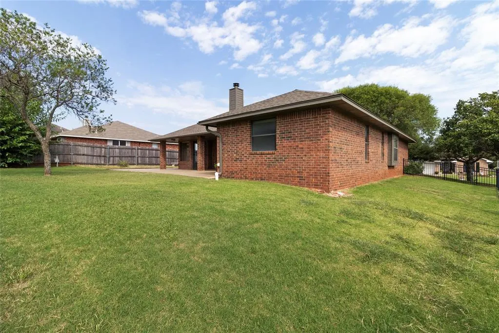 Photo 32 — 1102 Parkview Circle, Purcell, OK 73080