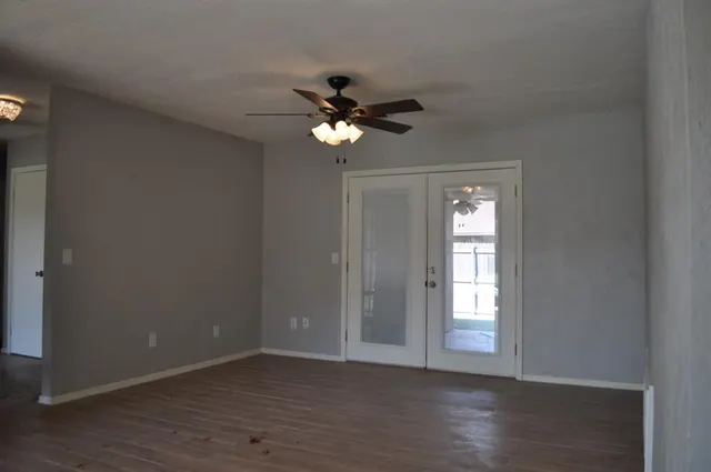 Photo 4 — 6805 NW 63rd Terrace, Oklahoma City, OK 73132