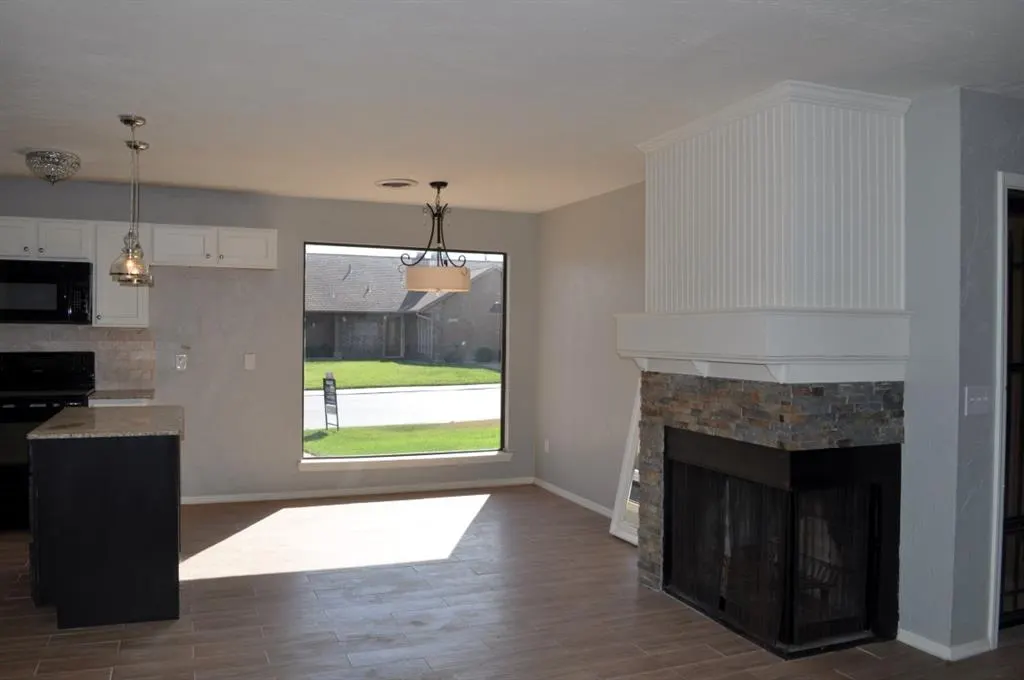Photo 5 — 6805 NW 63rd Terrace, Oklahoma City, OK 73132