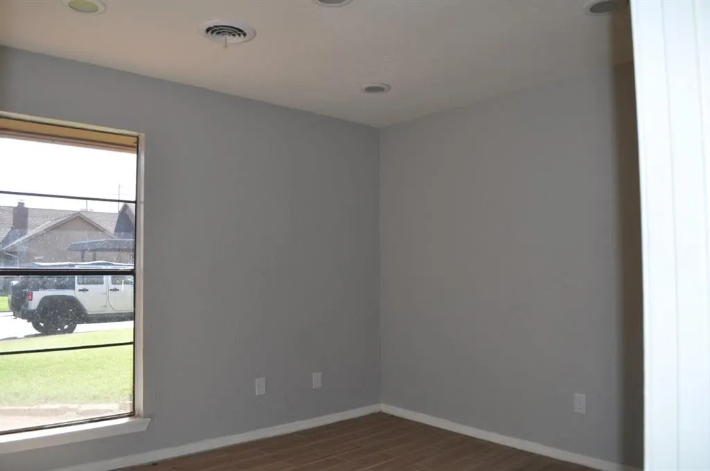 Photo 10 — 6805 NW 63rd Terrace, Oklahoma City, OK 73132