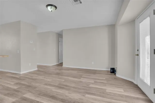 Photo 6 — 506 Eastgate Avenue, Wynnewood, OK 73098