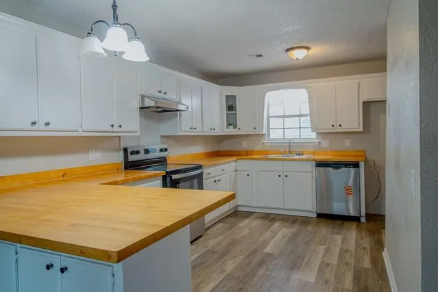 Photo 7 — 506 Eastgate Avenue, Wynnewood, OK 73098