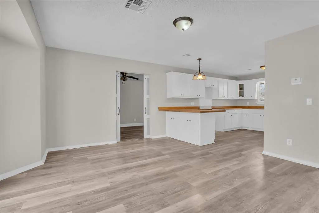 Photo 10 — 506 Eastgate Avenue, Wynnewood, OK 73098