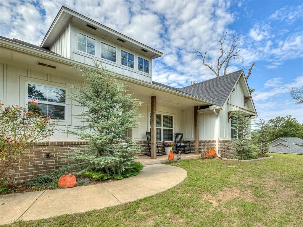 Photo 7 — 19410 Hidden Pines Circle, Norman, OK 73026