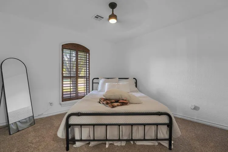 Photo 17 — 2305 Sunset Drive, Clinton, OK 73601
