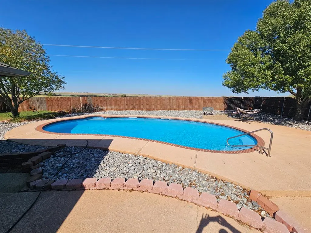 Photo 29 — 2305 Sunset Drive, Clinton, OK 73601