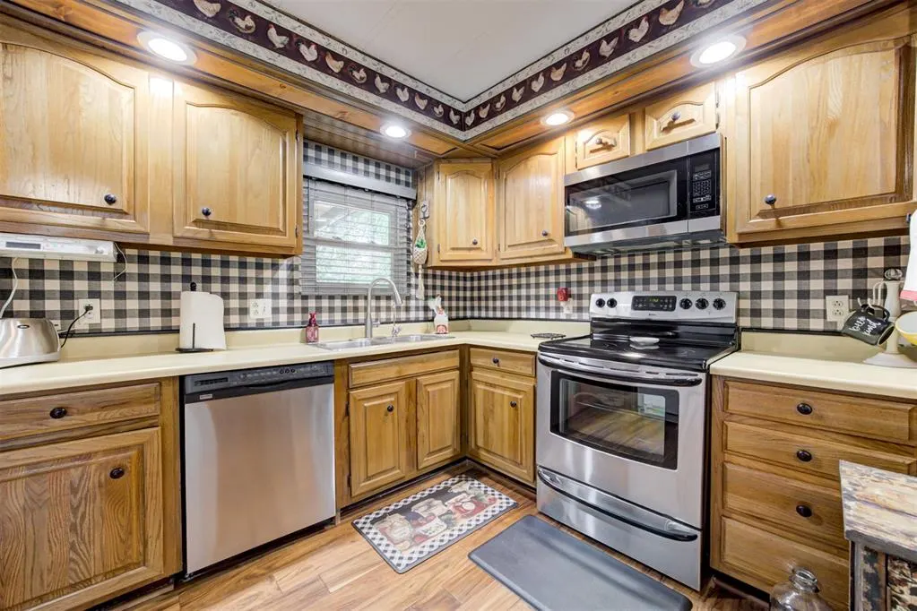 Photo 12 — 15909 Oakside Drive, Newalla, OK 74857