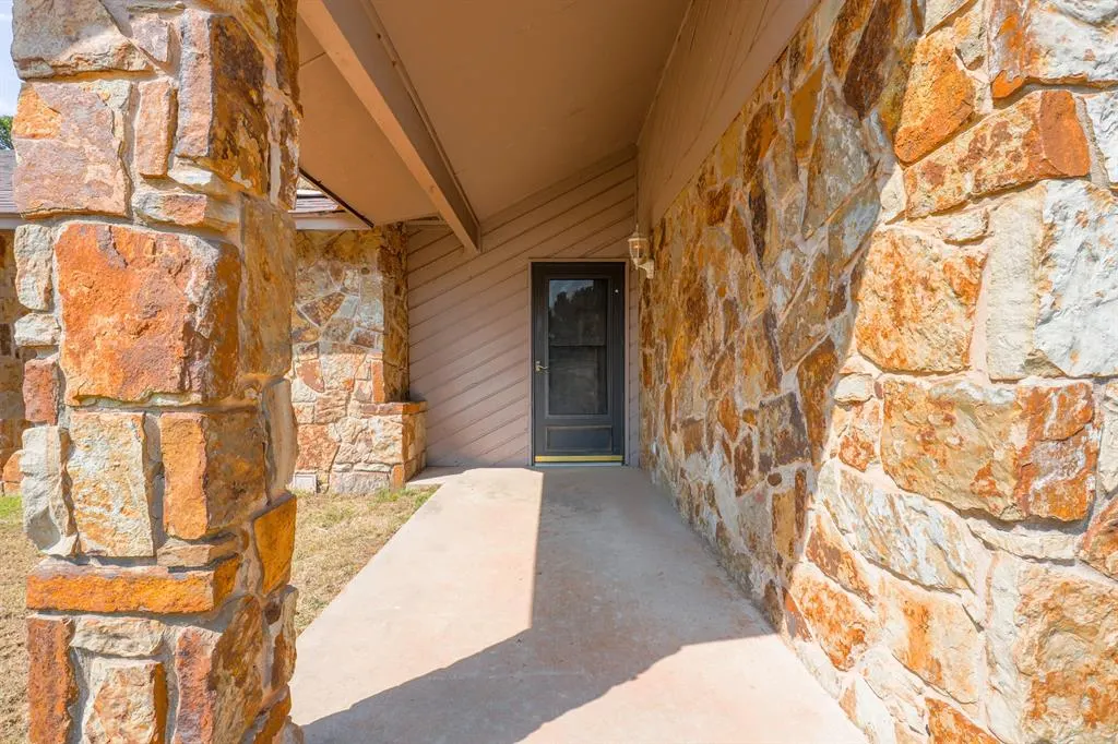 Photo 11 — 8 Woodcrest, Shawnee, OK 74804
