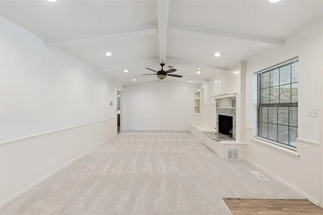 Photo 6 — 207 Saint James Place, Chickasha, OK 73018