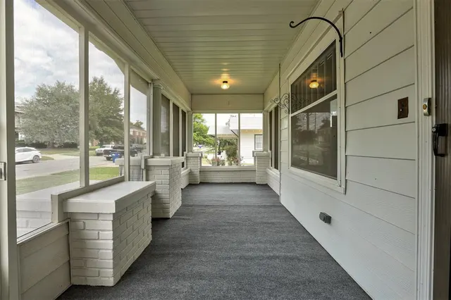 Photo 4 — 811 S Hoff Avenue, El Reno, OK 73036