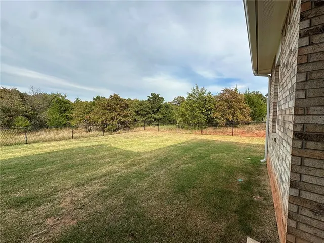 Photo 4 — 18000 Lantana Loop, Newalla, OK 74857