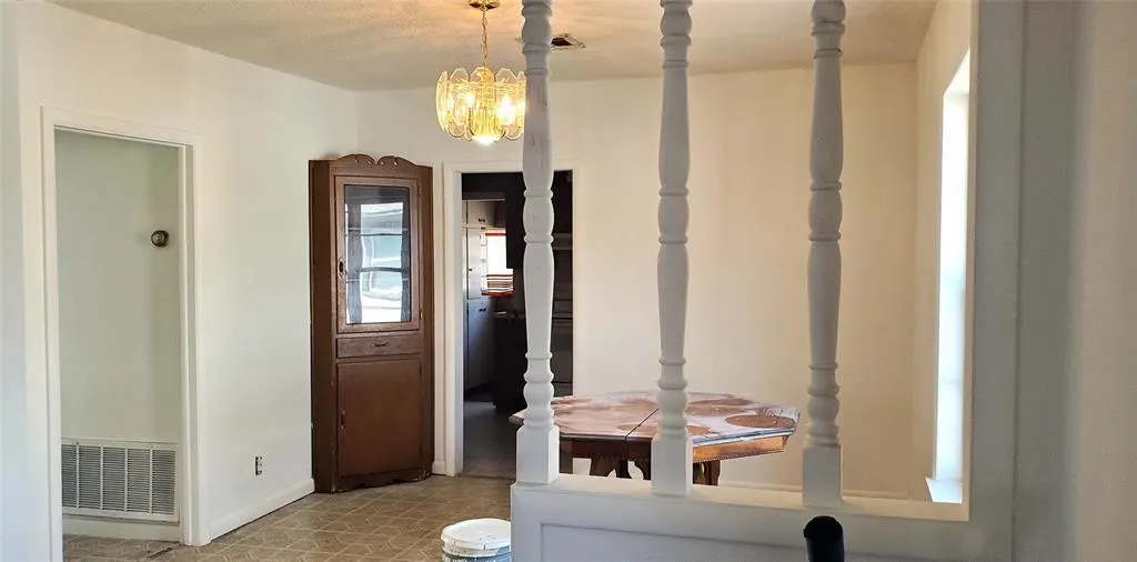 Photo 6 — 321 SE 49th Street, Oklahoma City, OK 73129