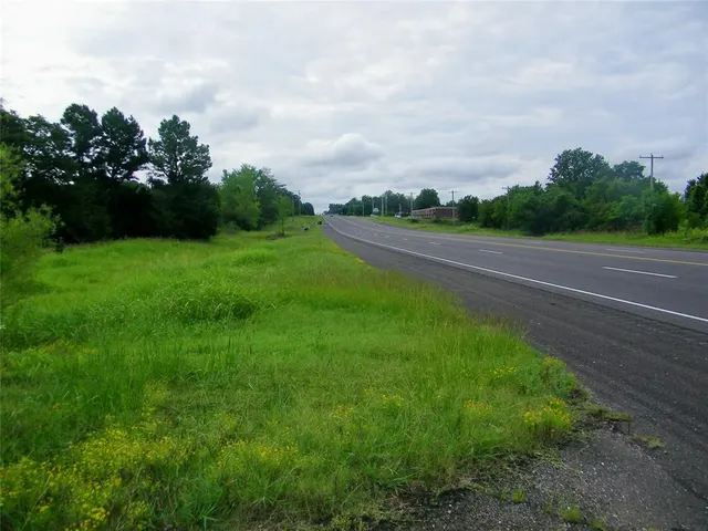 Photo 2 — 00 S Harrah Road, Harrah, OK 73045